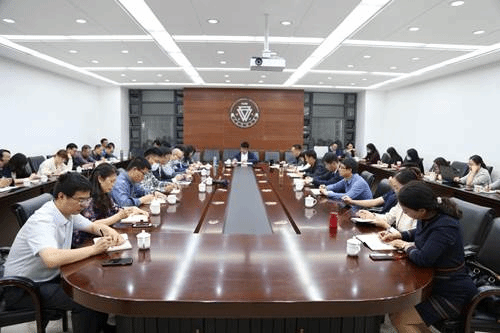 https://www.ynnu.edu.cn/__local/5/1A/F9/CB490A17EAB609F9E6BBD3D67BF_83BA3235_F480E.png