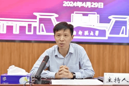 https://www.ynnu.edu.cn/__local/D/F7/D1/1ECA0A3F91E3B977A00DEDF5724_ADEB68D2_CDDD1.png?e=.png