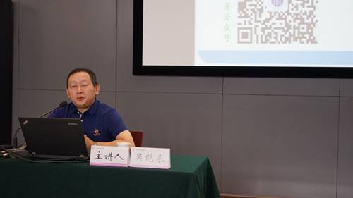 http://www.ynnu.edu.cn/__local/9/3C/48/3216E3E916986B674DC11D82008_E8A0D8B1_3347F.jpg