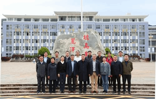 https://www.ynnu.edu.cn/__local/C/0B/39/D97B02193076B633DAA62AFAF7E_11230CD7_709F8.jpg